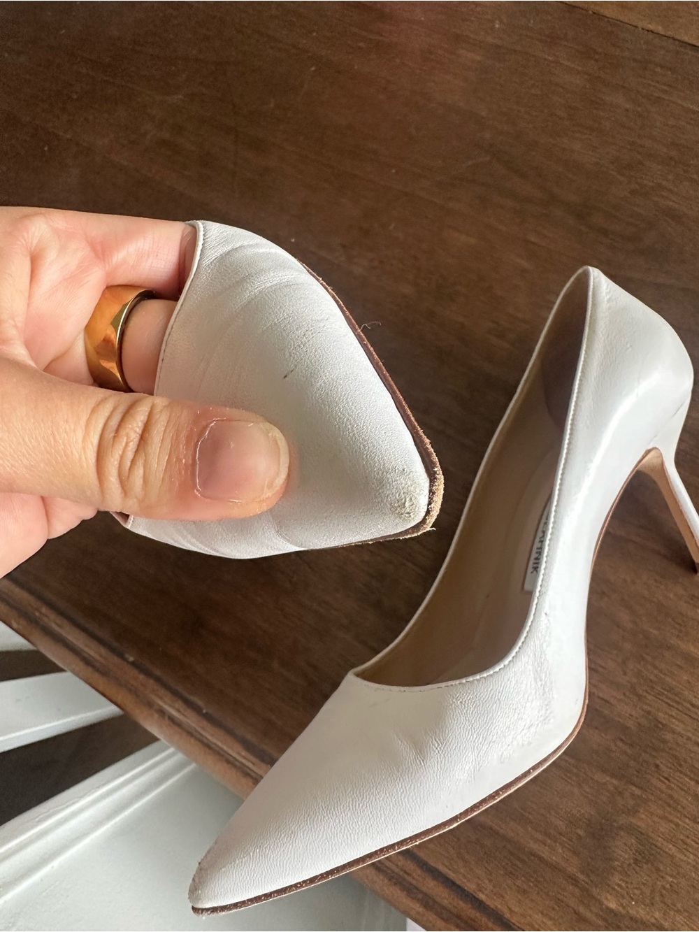 Manolo Blahnik White Leather Pointed Toe Pumps - Picture 6 of 8
